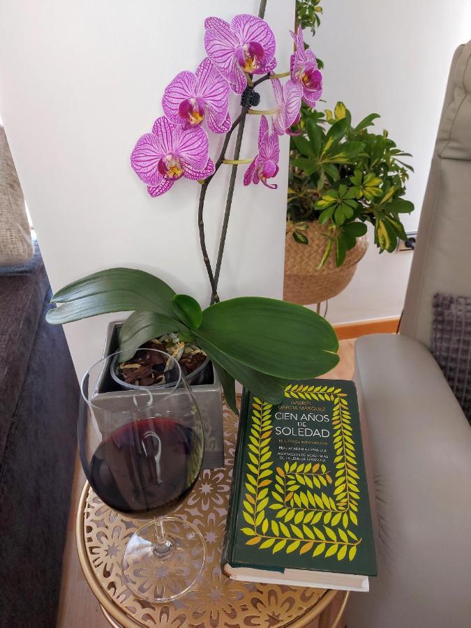 Apartamento Las Floritas Málaga Esterno foto